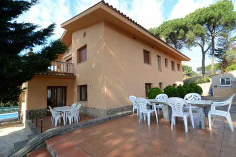 Casa Museu Apartment in L'Escala