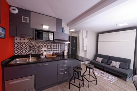 Kitchen or kitchenette