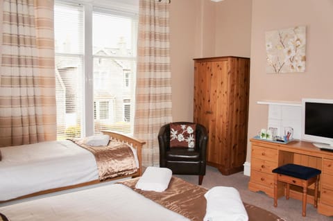 Camillia Guest House Bed and Breakfast in Aberdeen