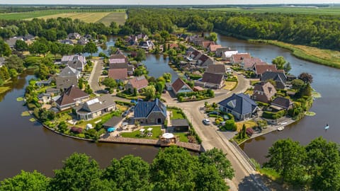 Property building, Day, Bird's eye view, Lake view