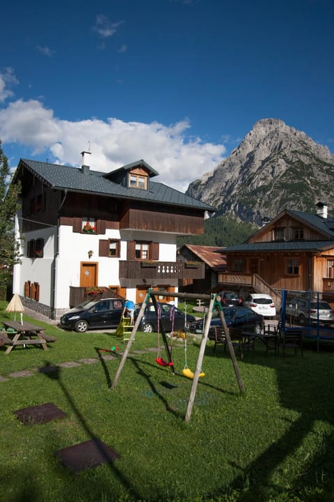 Facade/entrance, Garden, Garden view, Mountain view