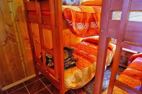 bunk bed