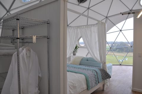 Mile End Glamping Pty Ltd Luxury tent in Yelverton