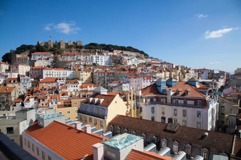 Entre o Carmo e a Trindade Condominio in Lisbon
