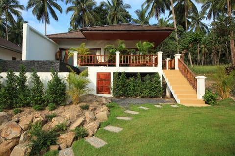 Tropical Season Villa Resort Villa in Ko Samui