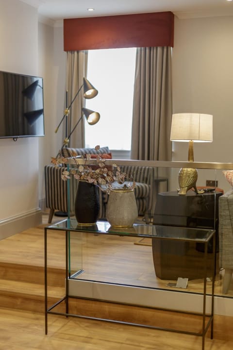 Destiny Scotland - Princes Street Residence Apartment in Edinburgh