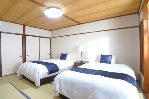 Hotel Shin Makomo Ryokan in Chiba Prefecture