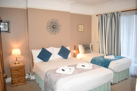 Pickwicks Guest House Bed and breakfast in Oxford