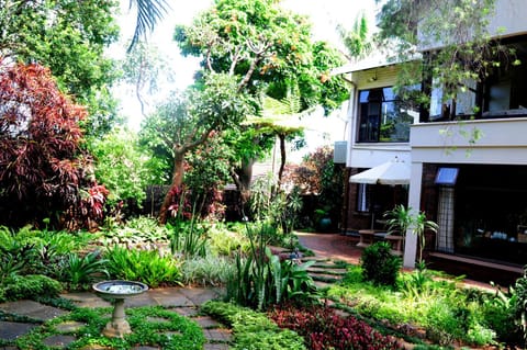 Oliveroom Self Catering and B&B Bed and Breakfast in Durban