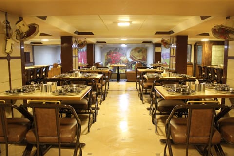 Hotel Maharana Inn Chembur Hotel in Mumbai