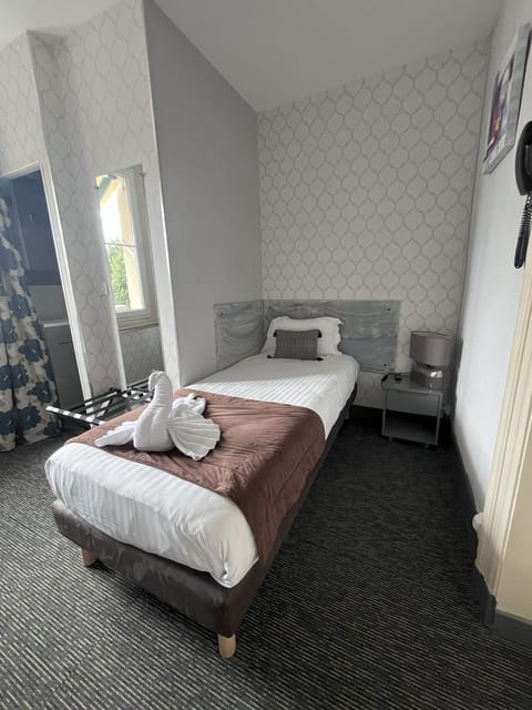 Hôtel L'Univers Hotel in Centre-Val de Loire