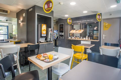 B&B HOTEL Douai Parc Des Expos Cuincy Hotel in Hauts-de-France