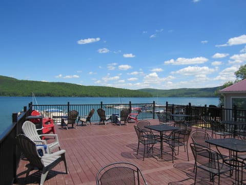 Balcony/Terrace, Lake view