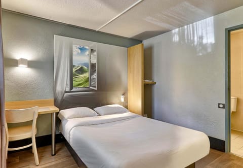 Bedroom, Facility for disabled guests, acessibility