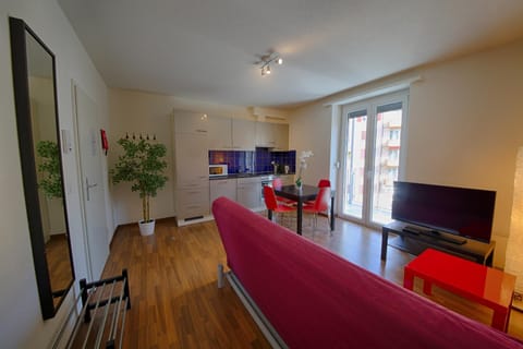 HITrental Oerlikon Apartments Apartment in Zurich City