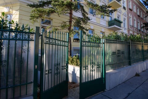 Facade/entrance, Garden, Garden view