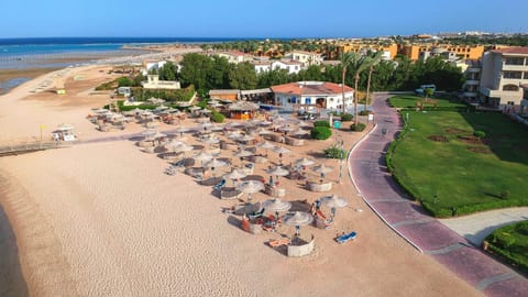 Cleopatra Luxury Resort Makadi Bay (Adults Only) Resort in Hurghada