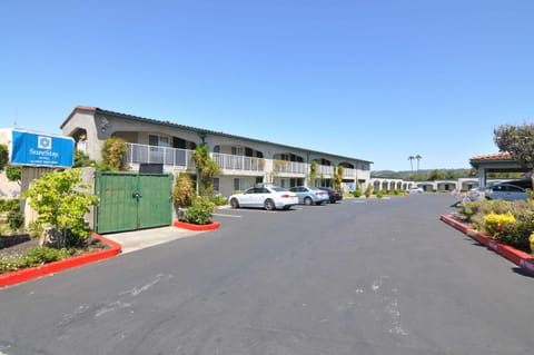 SureStay Hotel by Best Western Castro Valley Auberge in Castro Valley