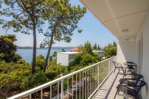 Property building, View (from property/room), Balcony/Terrace, Sea view