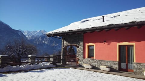 Property building, Natural landscape, Winter, Garden, Mountain view