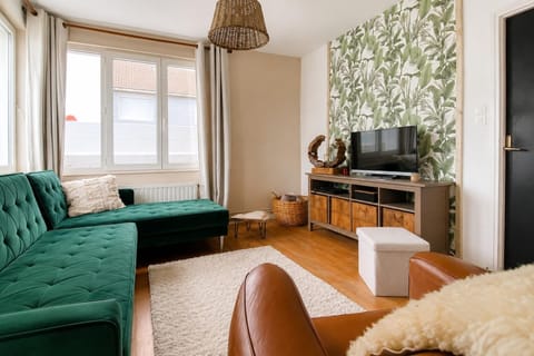 Property building, Living room