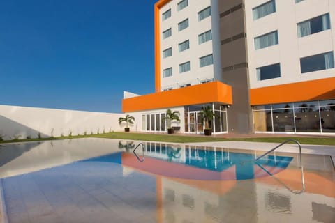 Hampton Inn & Suites by Hilton Paraiso Hotel in State of Tabasco