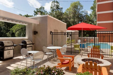 Home2 Suites By Hilton Gainesville Hotel in Gainesville