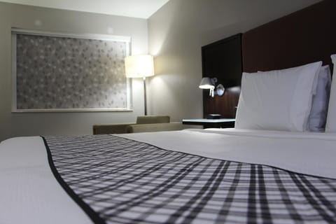 Westbridge Inn & Suites Motel in Missouri