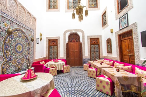 Dar Bab Guissa Alojamiento y desayuno in Fes