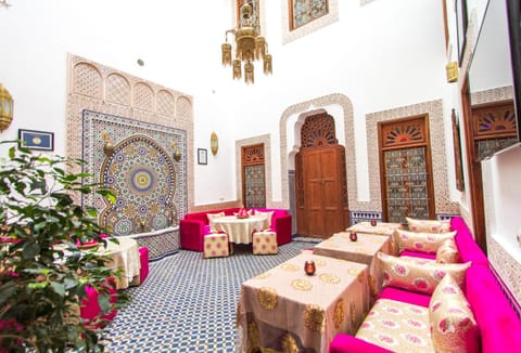 Dar Bab Guissa Alojamiento y desayuno in Fes