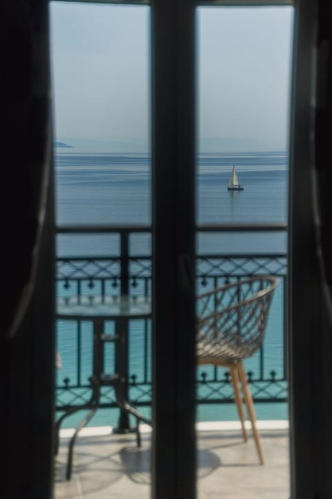 Balcony/Terrace, Sea view, Sunrise