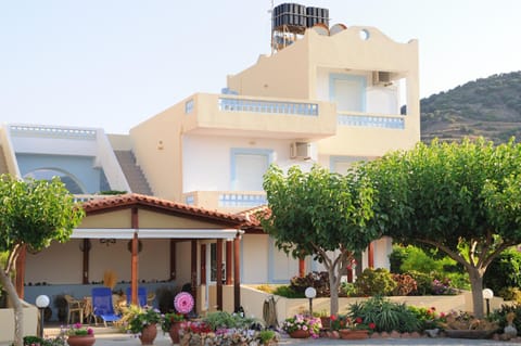 Creta Sun Mochlos Apartment in Lasithi