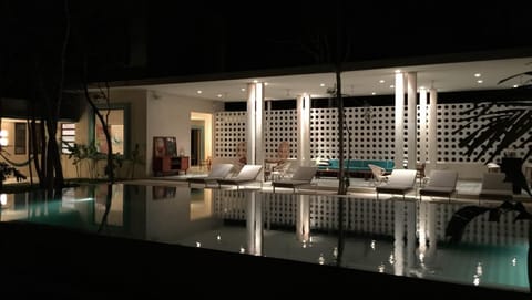 Night, Night, Lounge or bar, Pool view, Swimming pool, Swimming pool