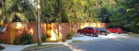 Pousada Florence Inn in Ilhabela