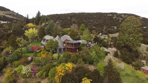 Property building, Bird's eye view