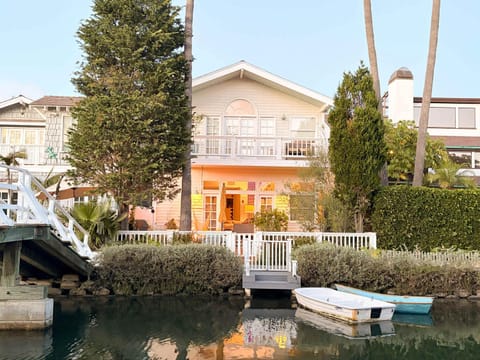 Day, Natural landscape, Activities, Garden, Garden view, Lake view, River view
