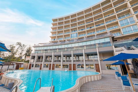Helnan Royal Hotel - Montazah Gardens Hotel in Alexandria