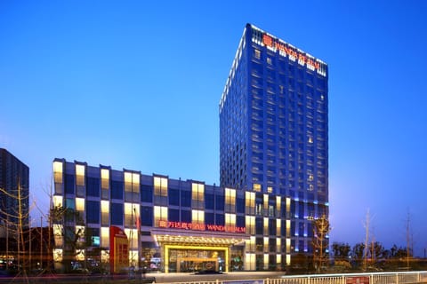 Fuyang Wanda Realm Hotel hotel in Hubei
