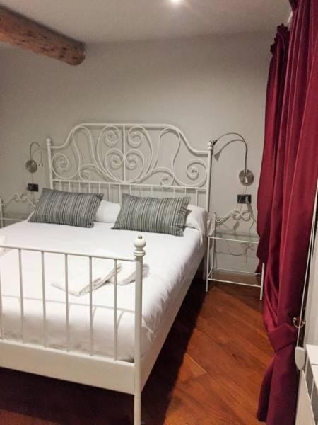 Chiossone Suites Bed and Breakfast in Genoa