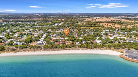 Abbey Beach Shack House in Busselton