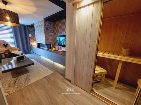 Sauna, TV and multimedia, Living room