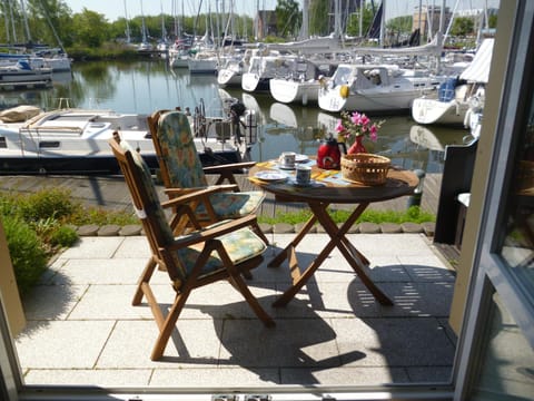 Balcony/Terrace, River view