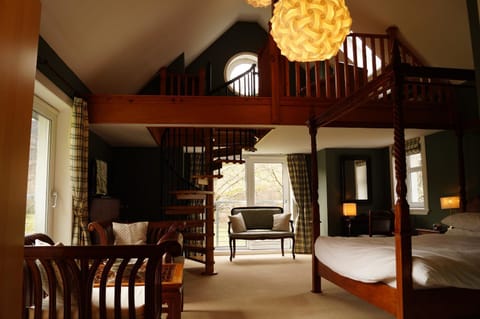 Bed, Day, Coffee/tea facilities, Balcony/Terrace, Photo of the whole room, Bedroom, Garden view, Mountain view, Sea view