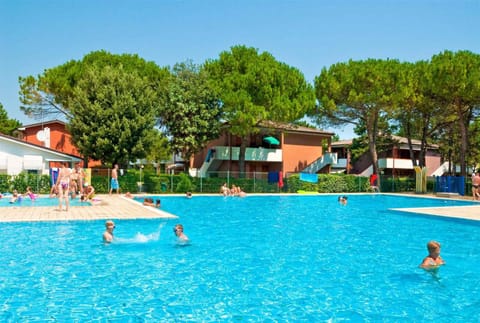 Summer, Swimming pool