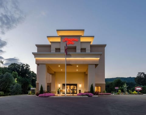 Hampton Inn Covington VA Hotel in Shenandoah Valley