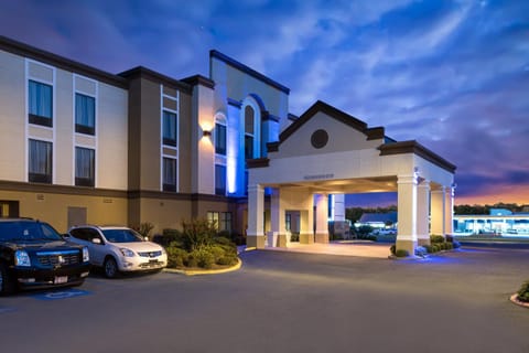 Holiday Inn Express & Suites - Grenada, an IHG Hotel Hôtel in Grenada