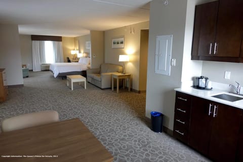 Holiday Inn Express & Suites Oshawa Downtown - Toronto Area, an IHG Hotel Hôtel in Oshawa