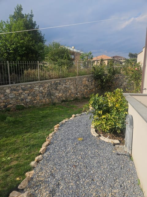 Property building, Garden