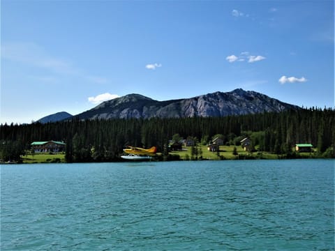 Southern Lakes Resort Resort in Yukon