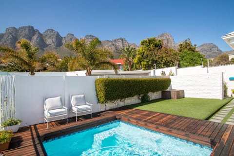 Funkey Villas Cape Town Eigentumswohnung in Camps Bay